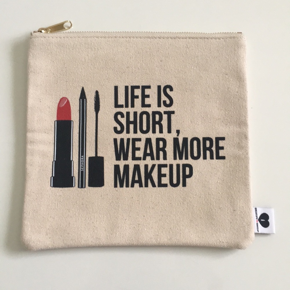 NWOT Breakups to Makeup Clutch